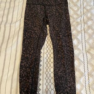 Lululemon Wunder Under Leggings